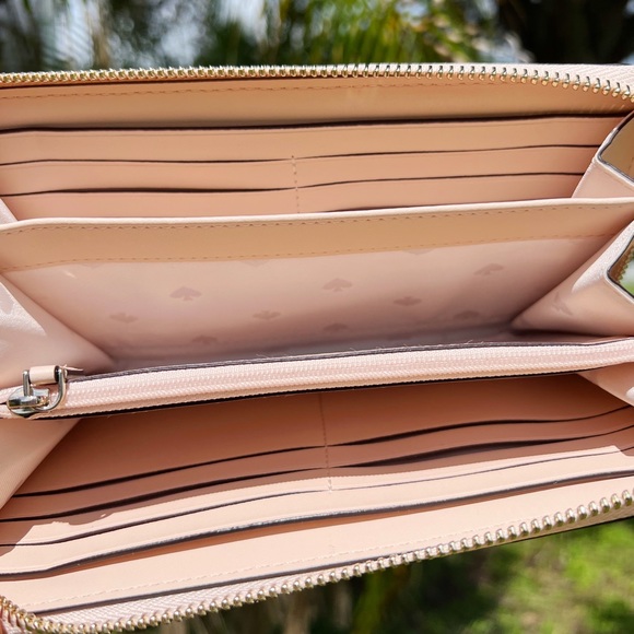 Kate Spade Honeycrisp Large Continental Zip Around Wallet Pink Multi Apple - Picture 4 of 5